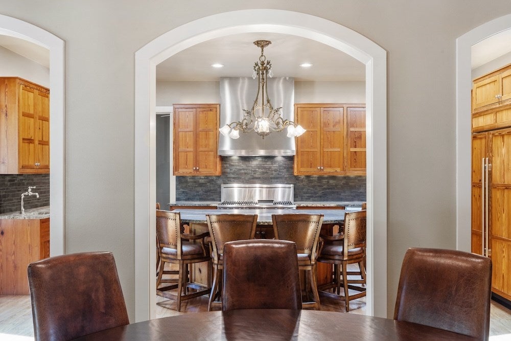 Fredericksburg, Texas, 78624, United States, 3 Bedrooms Bedrooms, ,5 BathroomsBathrooms,Residential,Active,1820474