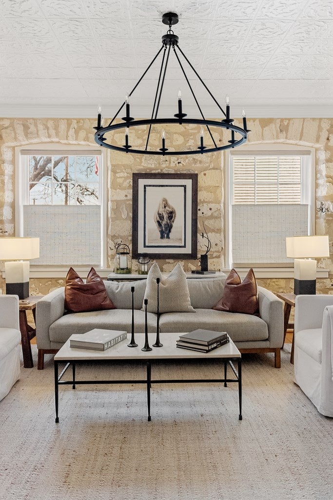 Fredericksburg, Texas, 78624, United States, ,3 BathroomsBathrooms,Residential,Active,1741571