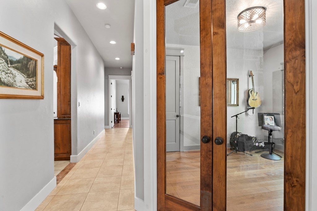 Boerne, Texas, 78006, United States, 3 Bedrooms Bedrooms, ,3 BathroomsBathrooms,Residential,Active,1945311