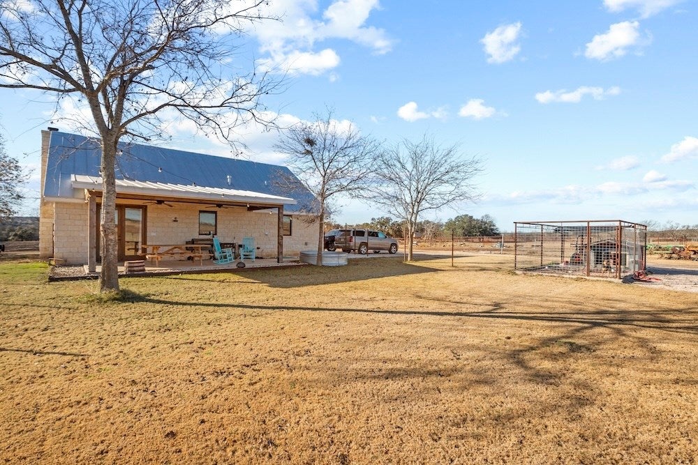Fredericksburg, Texas, 78624, United States, 3 Bedrooms Bedrooms, ,4 BathroomsBathrooms,Residential,Active,1741684