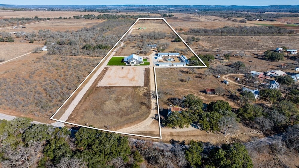 Fredericksburg, Texas, 78624, United States, 3 Bedrooms Bedrooms, ,3 BathroomsBathrooms,Residential,Active,1733951