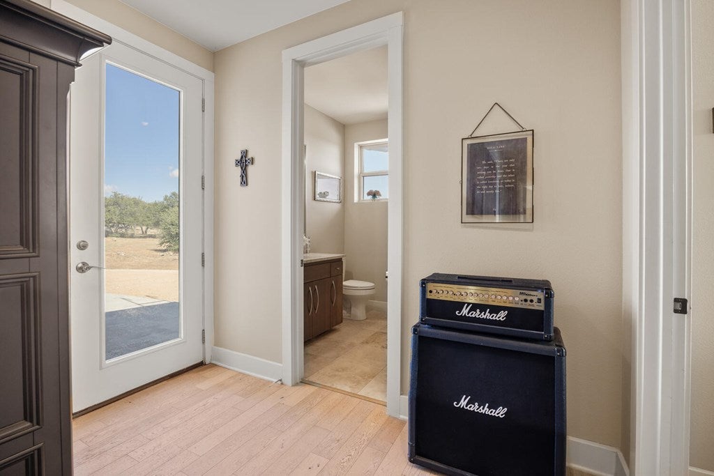 Round Mountain, Texas, 78663, United States, 4 Bedrooms Bedrooms, ,4 BathroomsBathrooms,Residential,Active,1967128