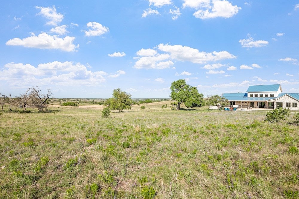 Fredericksburg, Texas, 78624, United States, 2 Bedrooms Bedrooms, ,3 BathroomsBathrooms,Residential,Active,1798077