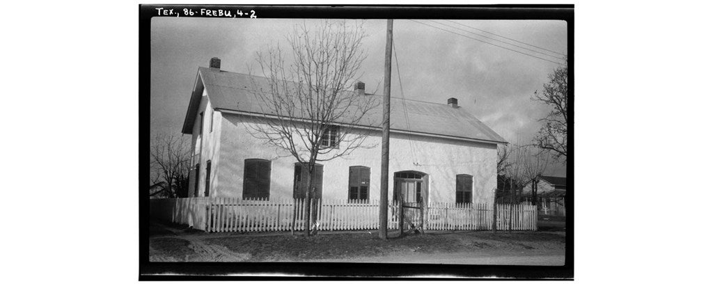 Fredericksburg, Texas, 78624, United States, ,3 BathroomsBathrooms,Residential,Active,1741571