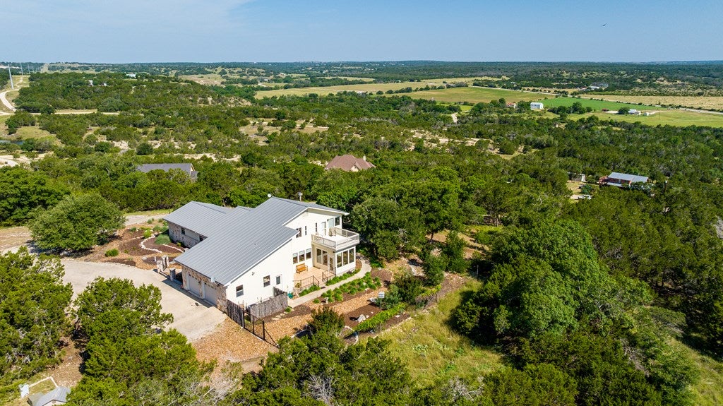 Fredericksburg, Texas, 78624, United States, 3 Bedrooms Bedrooms, ,4 BathroomsBathrooms,Residential,Active,1849215