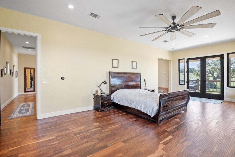 Fredericksburg, Texas, 78624, United States, 2 Bedrooms Bedrooms, ,3 BathroomsBathrooms,Residential,Active,1798077