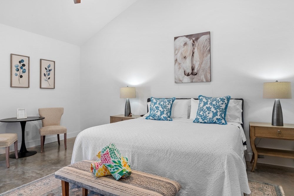 Fredericksburg, Texas, 78624, United States, 3 Bedrooms Bedrooms, ,3 BathroomsBathrooms,Residential,Active,1733951