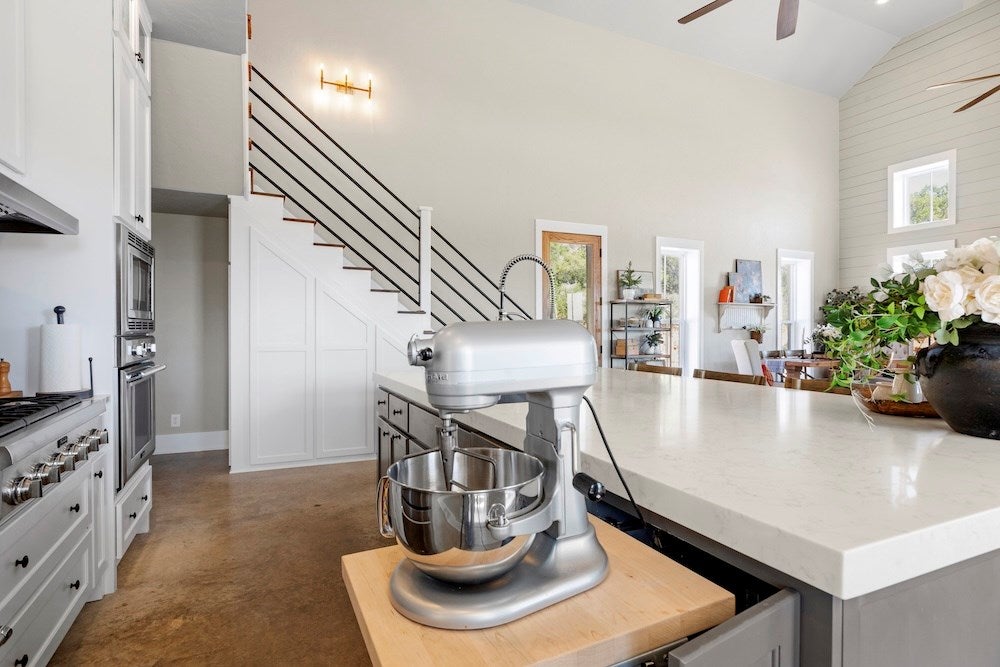 Doss, Texas, 78618, United States, 3 Bedrooms Bedrooms, ,3 BathroomsBathrooms,Residential,Active,2016696