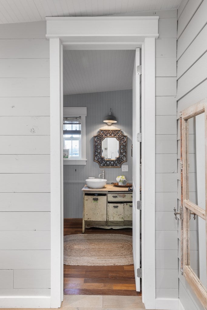 Fredericksburg, Texas, 78624, United States, ,3 BathroomsBathrooms,Residential,Active,1764458
