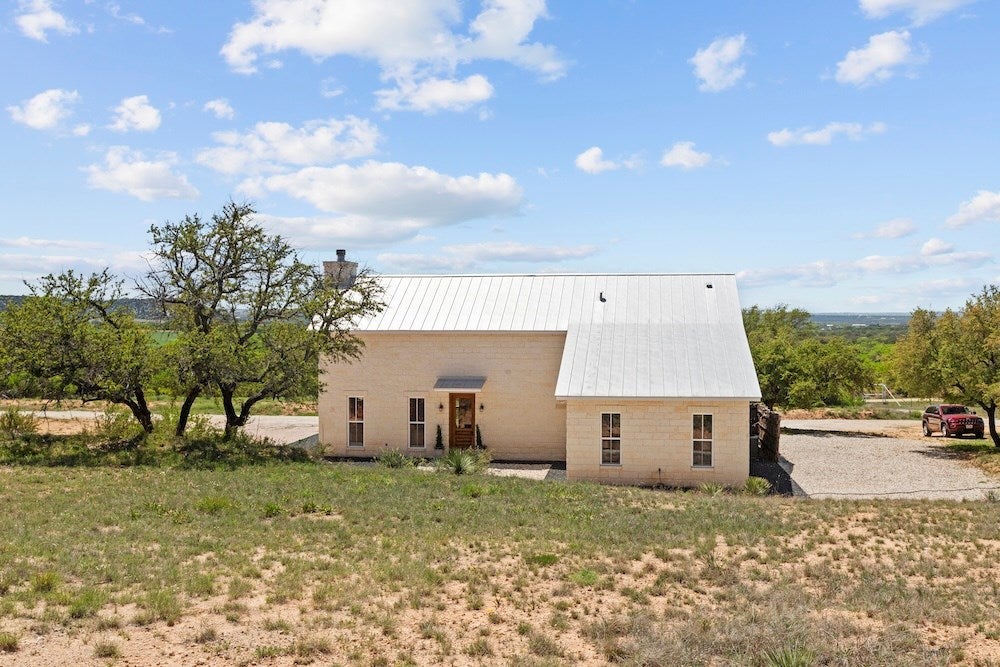 Doss, Texas, 78618, United States, ,3 BathroomsBathrooms,Residential,Active,1772717