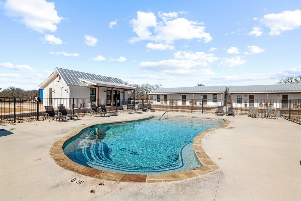 Fredericksburg, Texas, 78624, United States, 3 Bedrooms Bedrooms, ,3 BathroomsBathrooms,Residential,Active,1733951