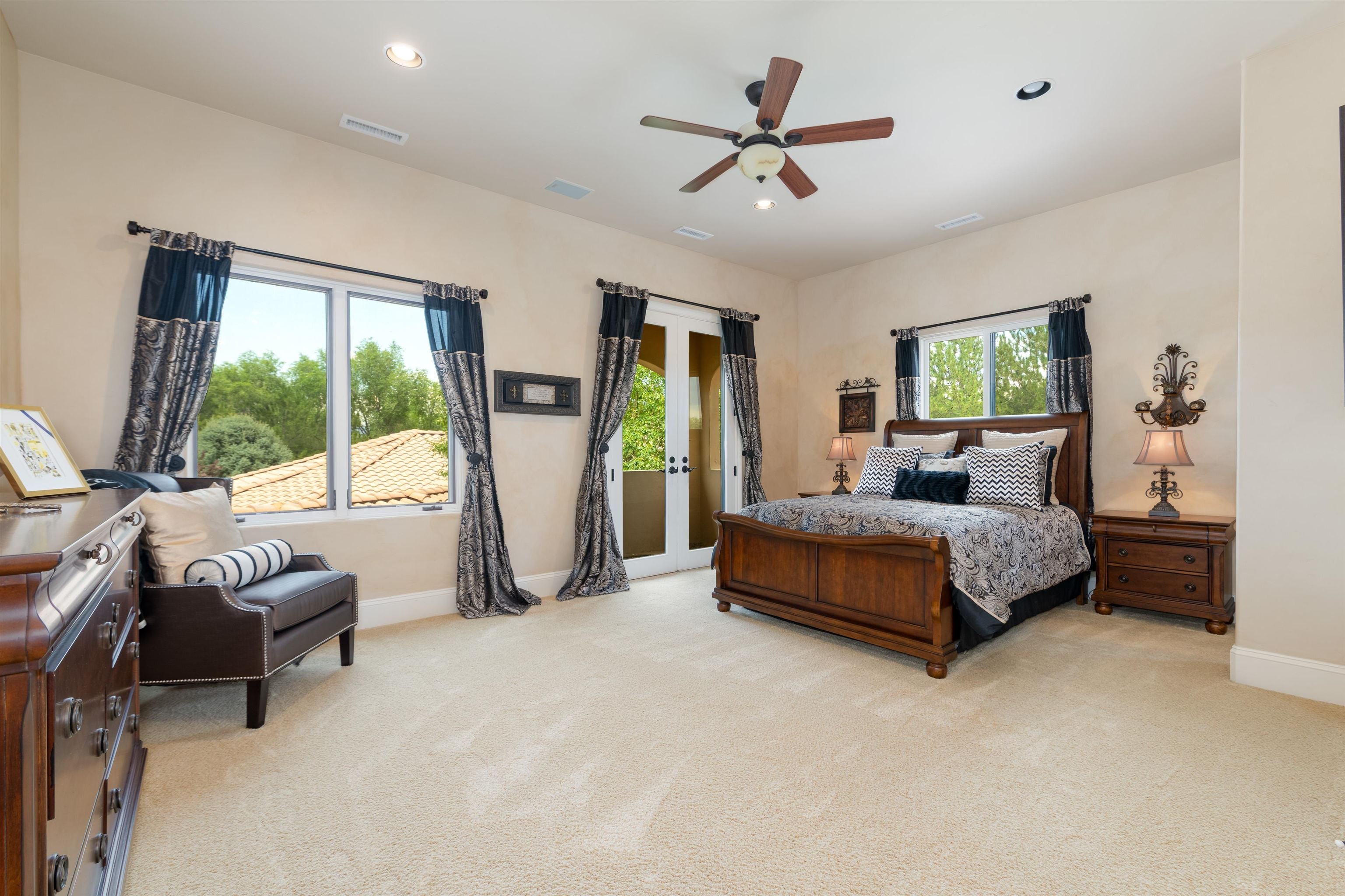 Grand Junction, Colorado, 81506, United States, 5 Bedrooms Bedrooms, ,7 BathroomsBathrooms,Residential,Active,1909661