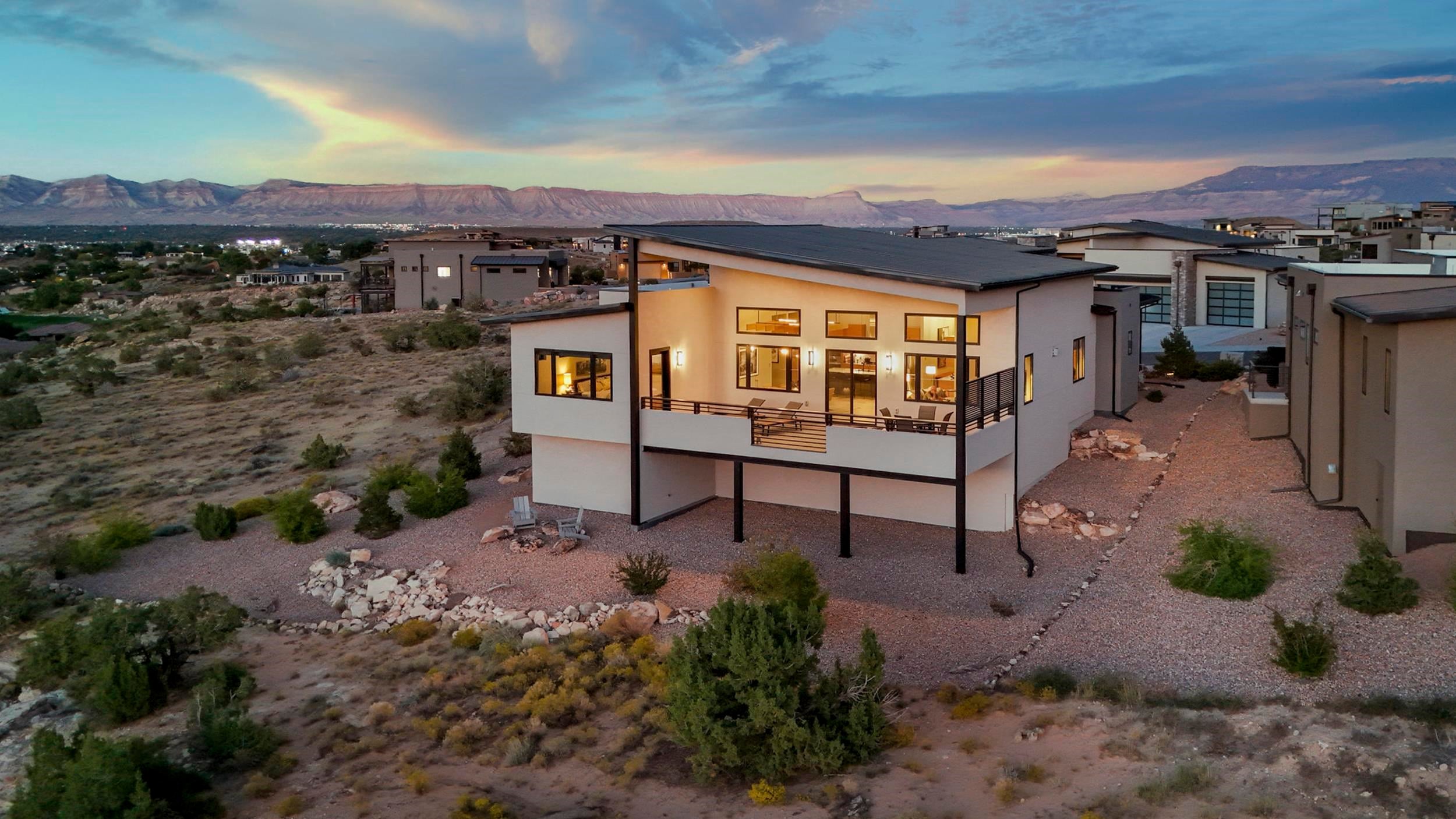 Grand Junction, Colorado, 81507, United States, 3 Bedrooms Bedrooms, ,2 BathroomsBathrooms,Residential,Active,2009825