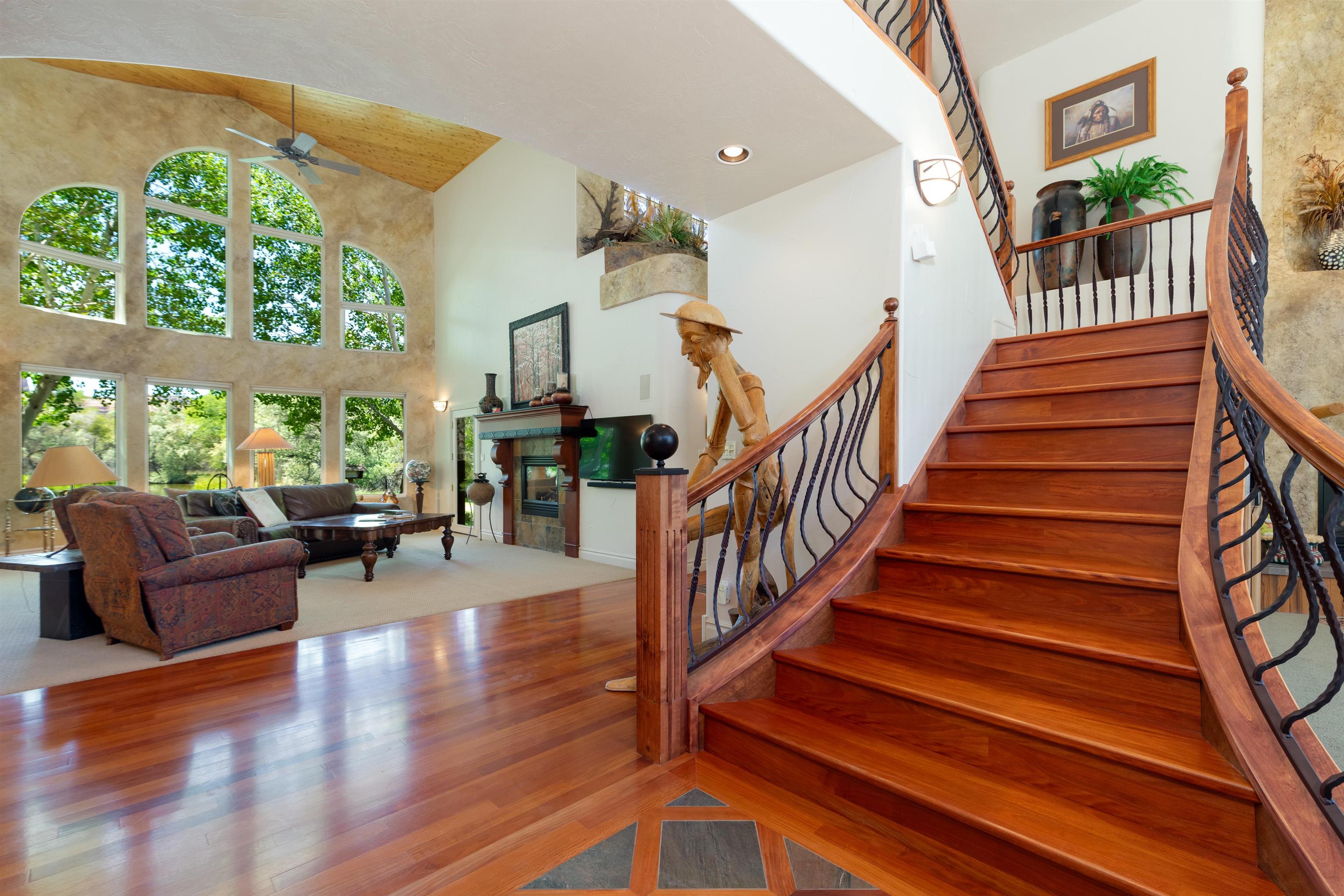 Grand Junction, Colorado, 81507, United States, 5 Bedrooms Bedrooms, ,6 BathroomsBathrooms,Residential,Active,2009860