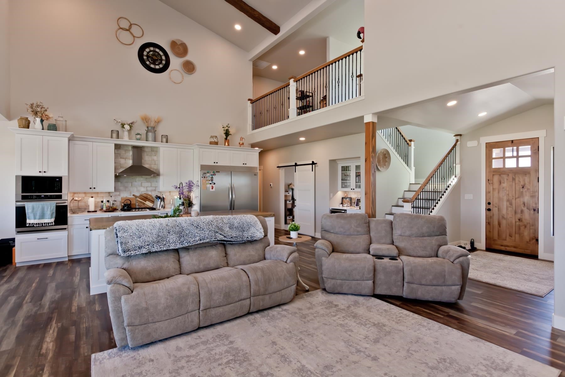 Grand Junction, Colorado, 81505, United States, 4 Bedrooms Bedrooms, ,3 BathroomsBathrooms,Residential,Active,2013150