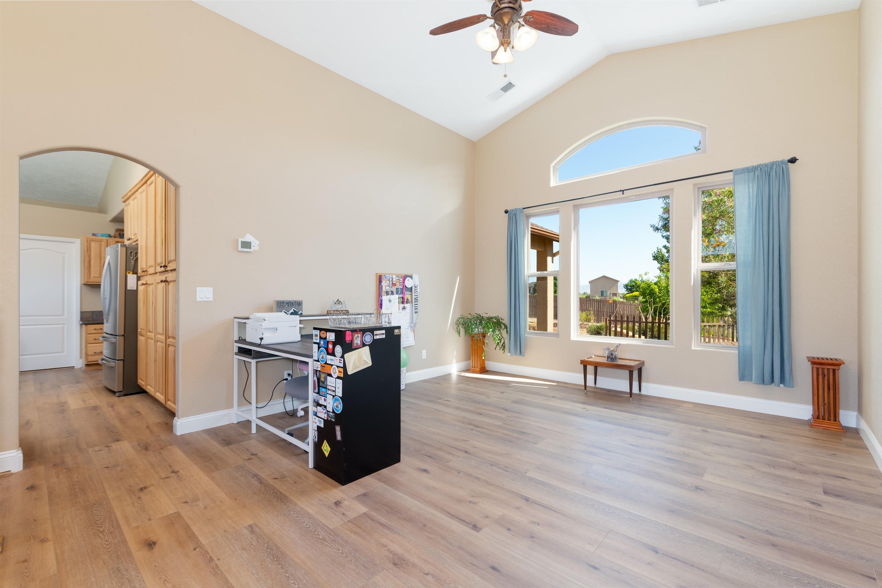 Grand Junction, Colorado, 81505, United States, 5 Bedrooms Bedrooms, ,4 BathroomsBathrooms,Residential,Active,1877765