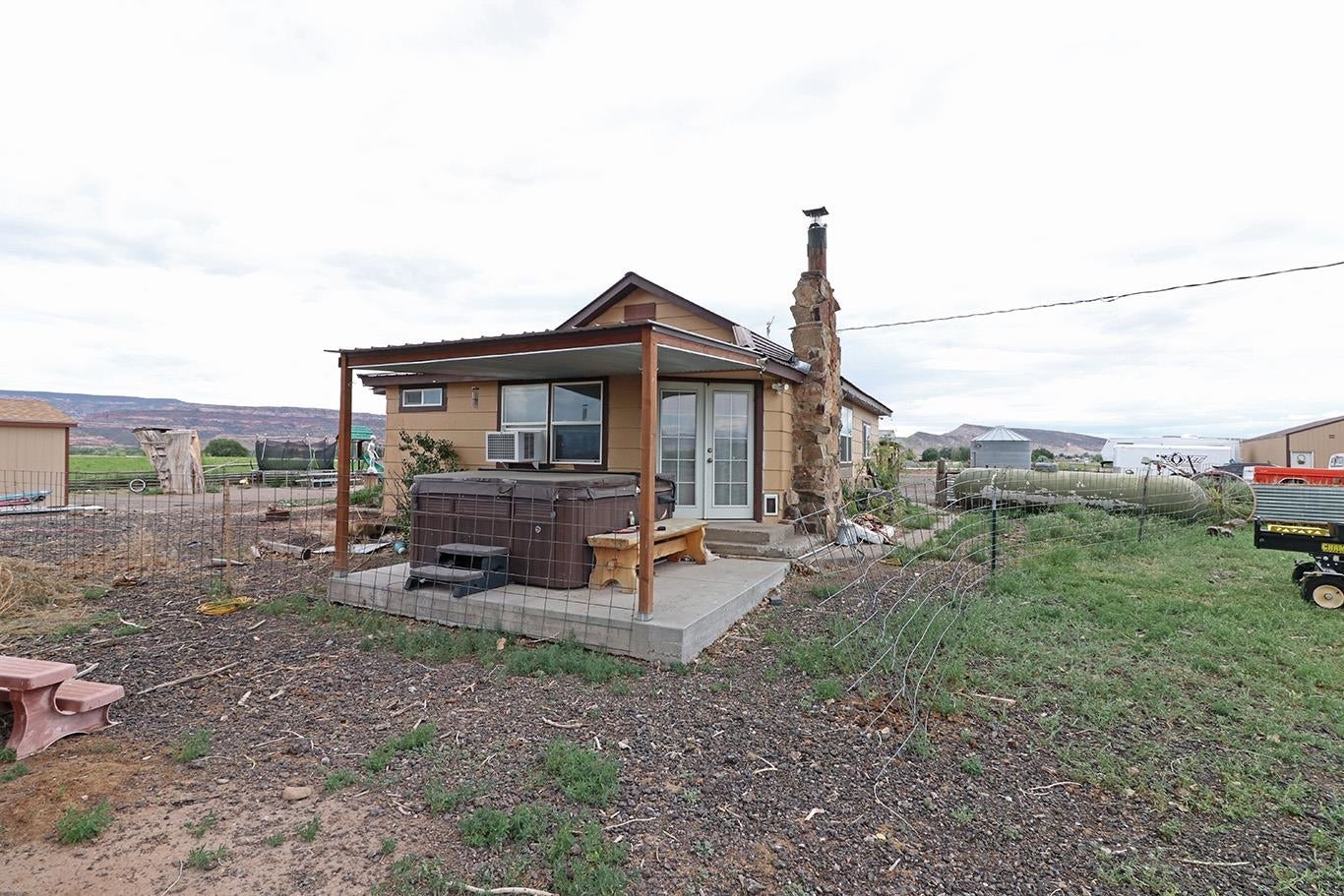Loma, Colorado, 81524, United States, 2 Bedrooms Bedrooms, ,1 BathroomBathrooms,Residential,Active,1894238