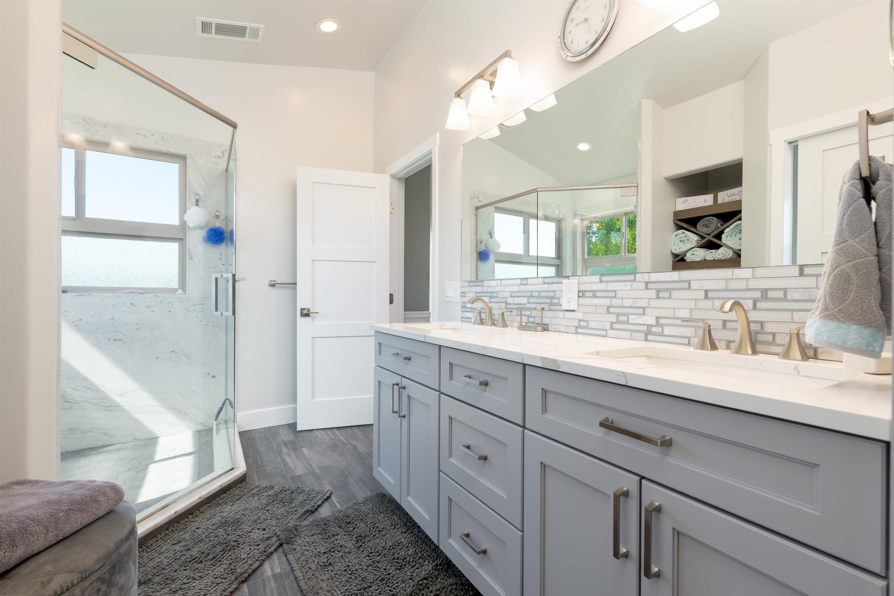 Grand Junction, Colorado, 81505, United States, 5 Bedrooms Bedrooms, ,4 BathroomsBathrooms,Residential,Active,1877765