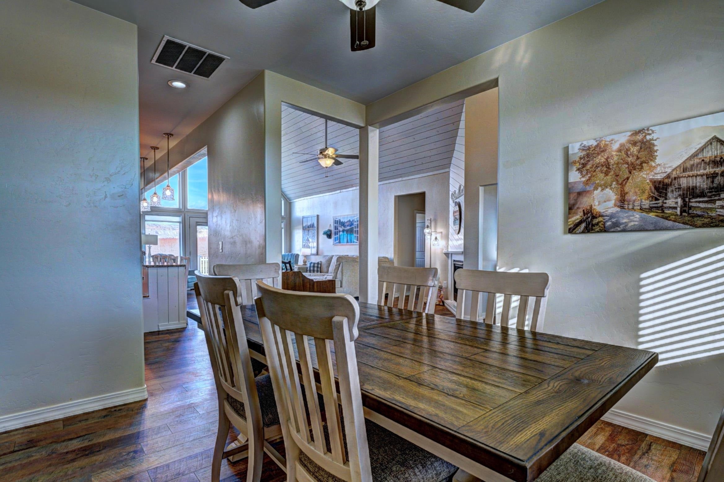 Palisade, Colorado, 81526, United States, 3 Bedrooms Bedrooms, ,3 BathroomsBathrooms,Residential,Active,2015436