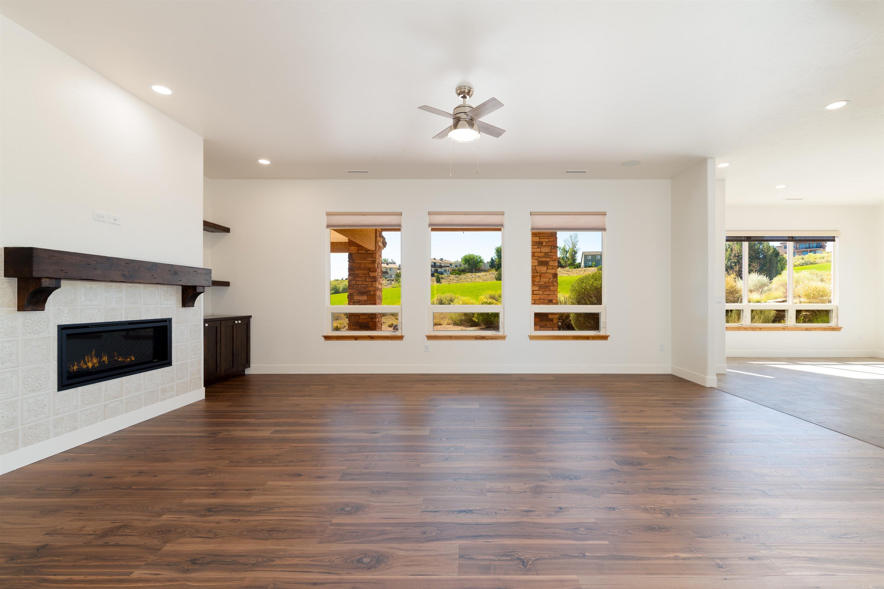 Grand Junction, Colorado, 81507, United States, 3 Bedrooms Bedrooms, ,3 BathroomsBathrooms,Residential,Active,1922305