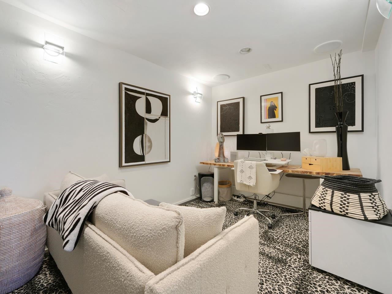 Grand Junction, Colorado, 81501, United States, 3 Bedrooms Bedrooms, ,5 BathroomsBathrooms,Residential,Active,1963247