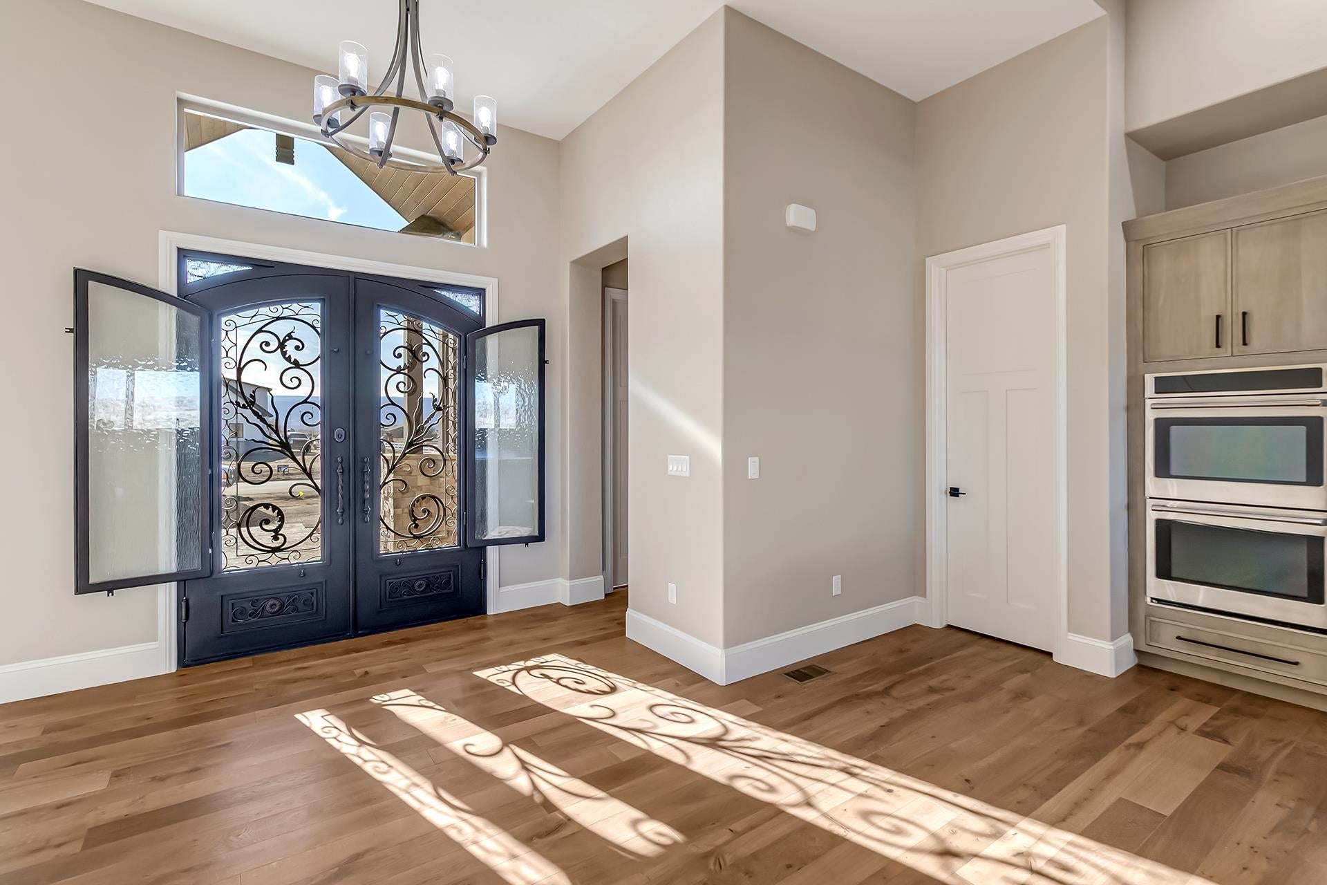 Grand Junction, Colorado, 81505, United States, 4 Bedrooms Bedrooms, ,4 BathroomsBathrooms,Residential,Active,2006904