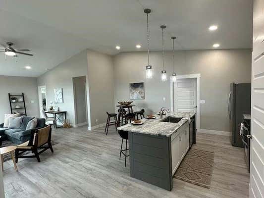 585 N GRAND FALLS CT UNIT B, GRAND JUNCTION, CO 81501, photo 3 of 12