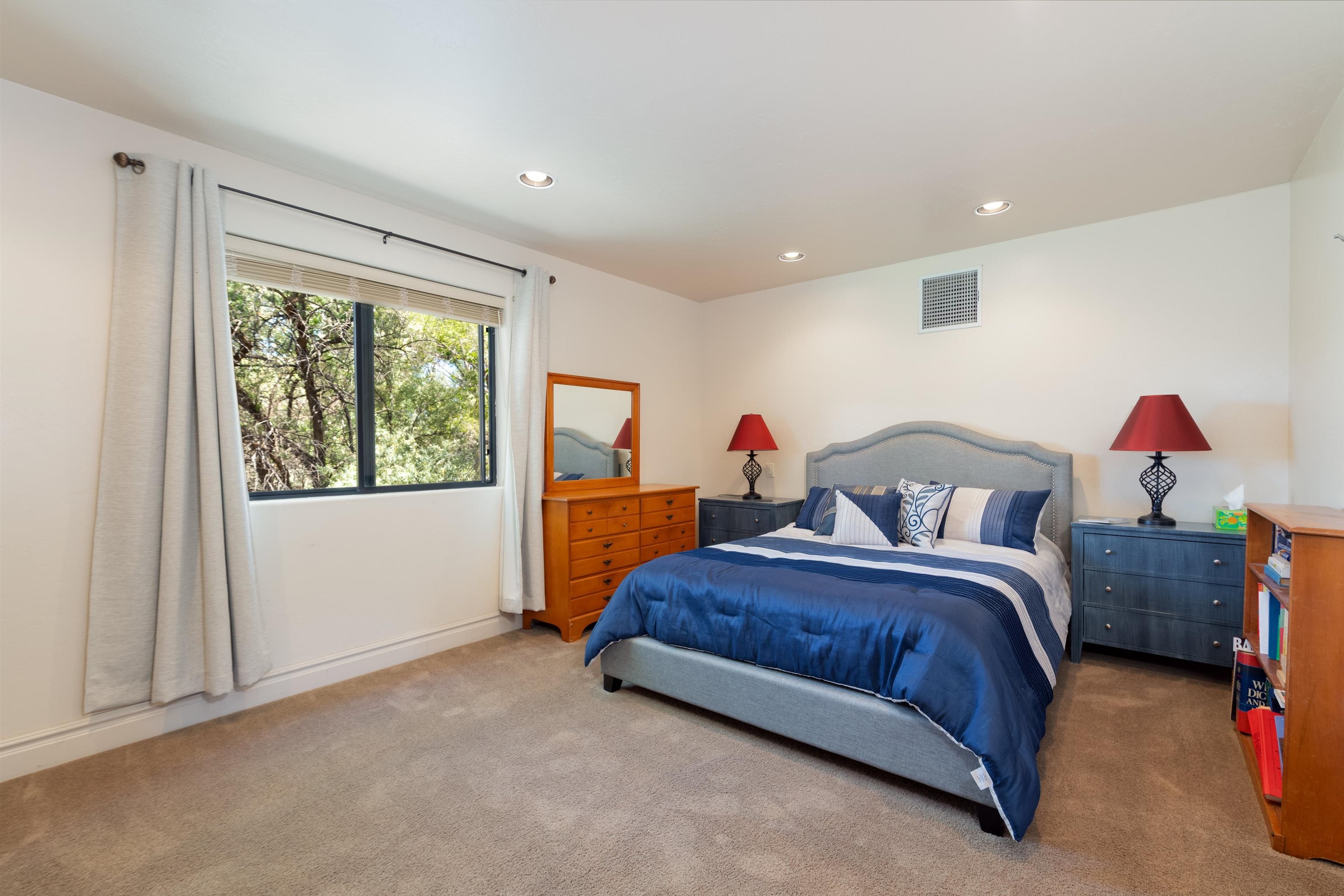 Grand Junction, Colorado, 81507, United States, 5 Bedrooms Bedrooms, ,6 BathroomsBathrooms,Residential,Active,2009860