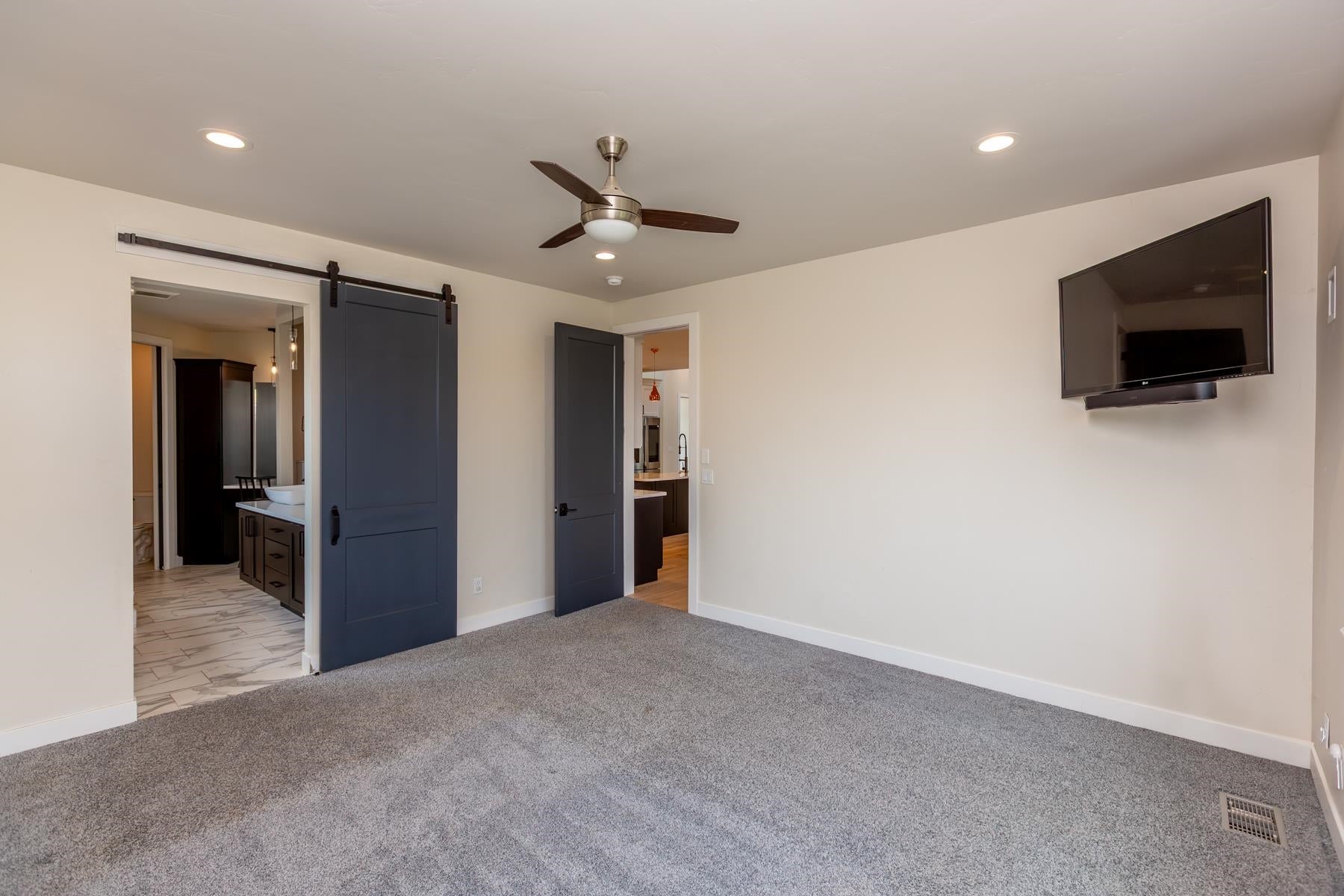 Grand Junction, Colorado, 81507, United States, 4 Bedrooms Bedrooms, ,4 BathroomsBathrooms,Residential,Active,1894545