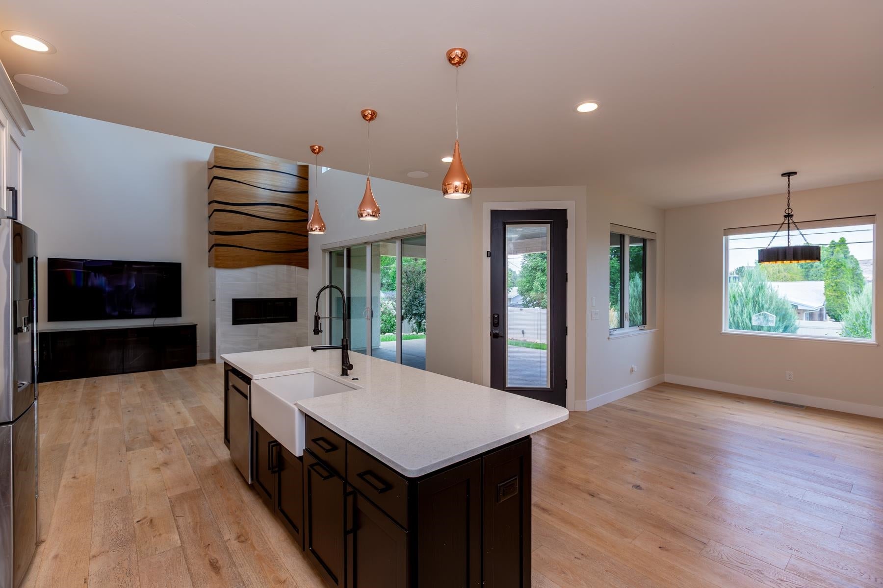 Grand Junction, Colorado, 81507, United States, 4 Bedrooms Bedrooms, ,4 BathroomsBathrooms,Residential,Active,1894545