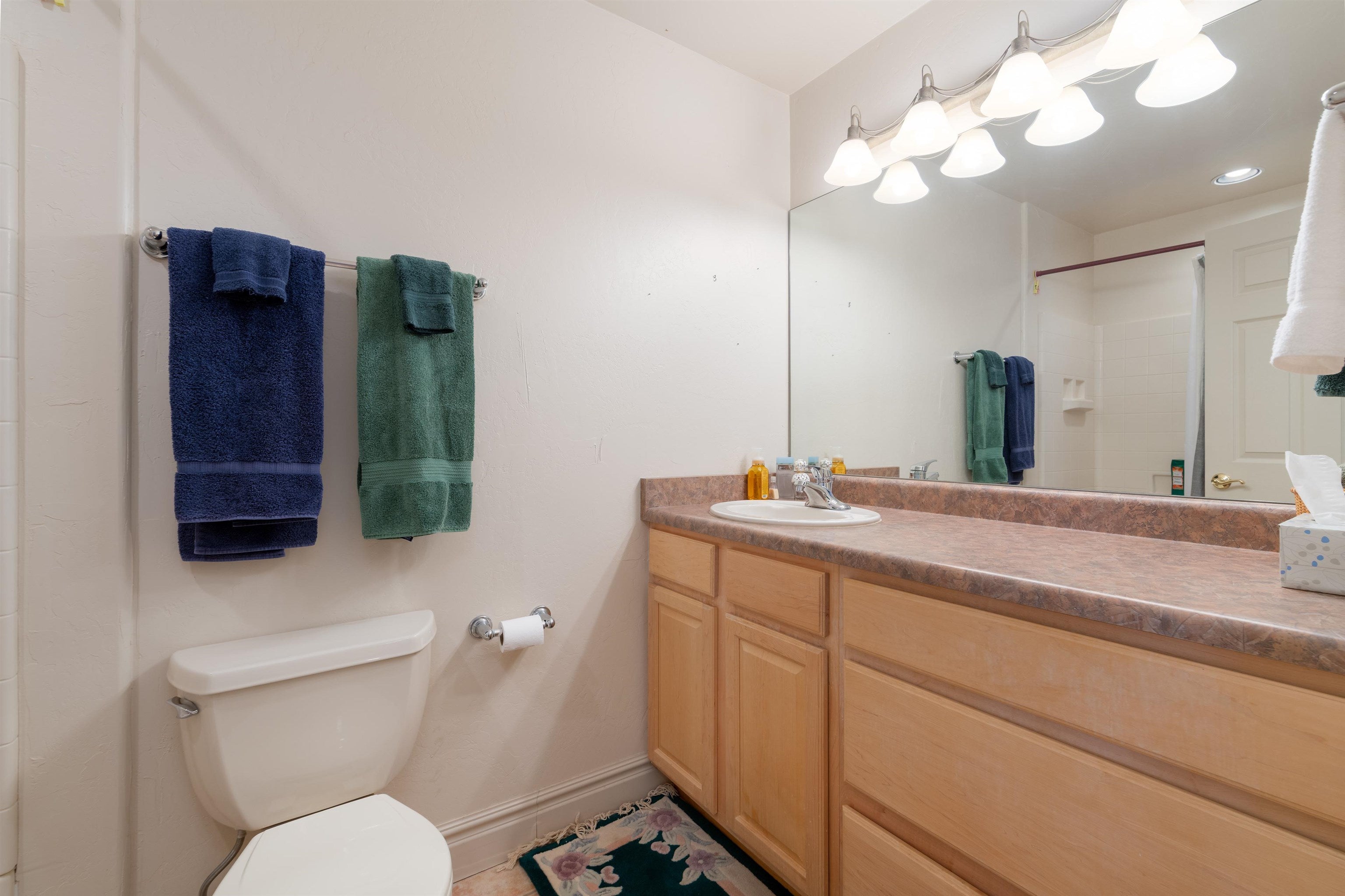 Grand Junction, Colorado, 81507, United States, 5 Bedrooms Bedrooms, ,6 BathroomsBathrooms,Residential,Active,2009860