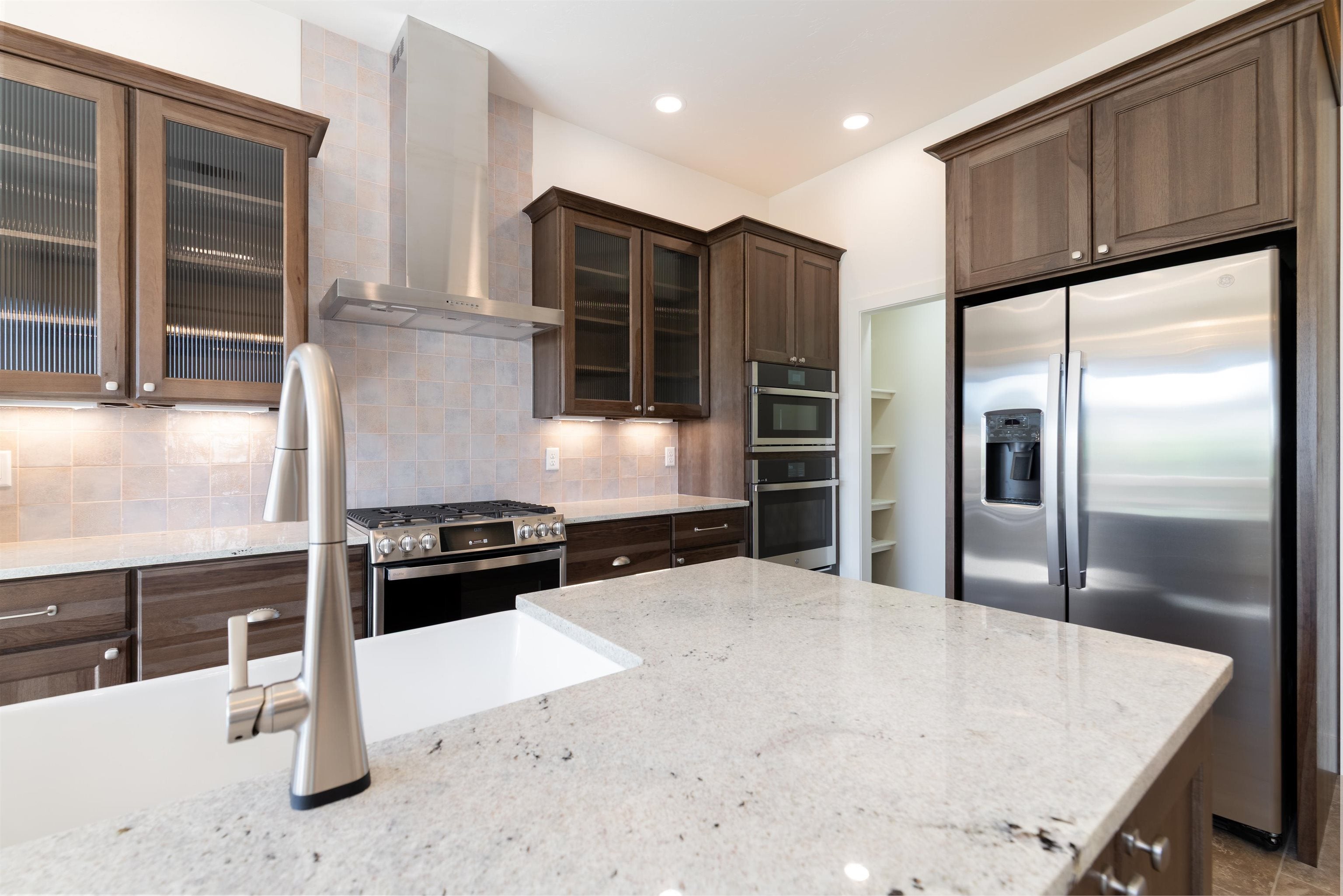 Grand Junction, Colorado, 81507, United States, 3 Bedrooms Bedrooms, ,3 BathroomsBathrooms,Residential,Active,1922305