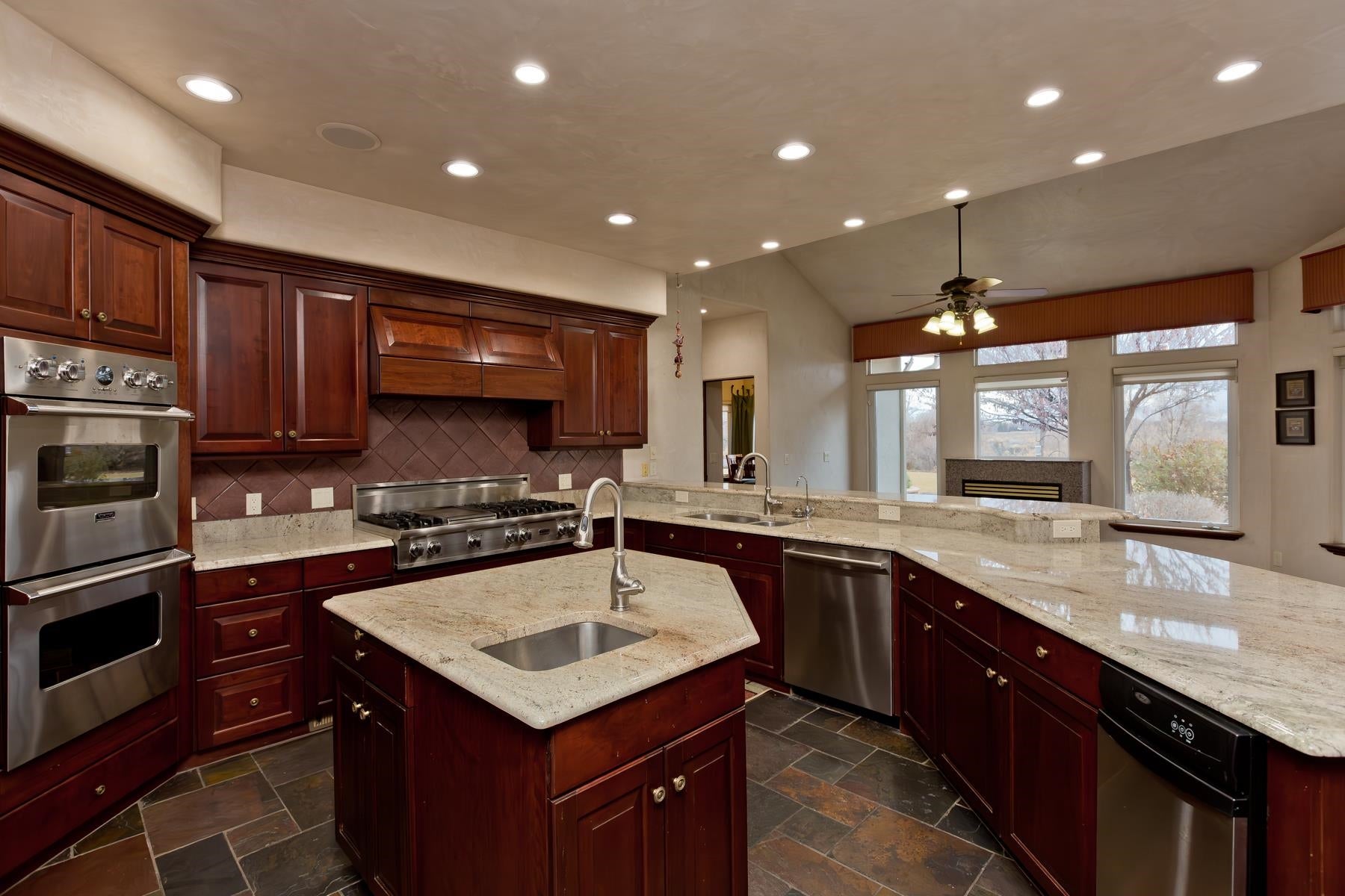 Grand Junction, Colorado, 81505, United States, 4 Bedrooms Bedrooms, ,5 BathroomsBathrooms,Residential,Active,1945340