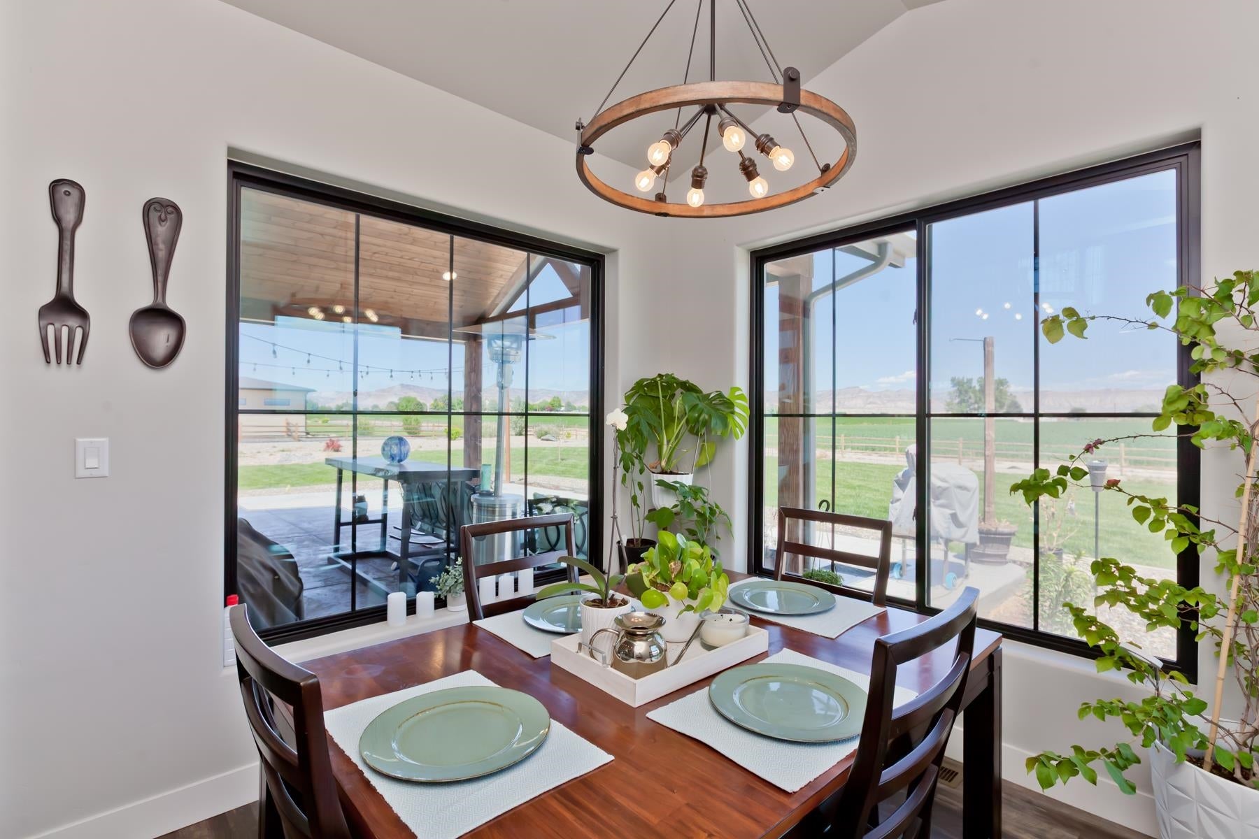 Grand Junction, Colorado, 81505, United States, 4 Bedrooms Bedrooms, ,3 BathroomsBathrooms,Residential,Active,2013150