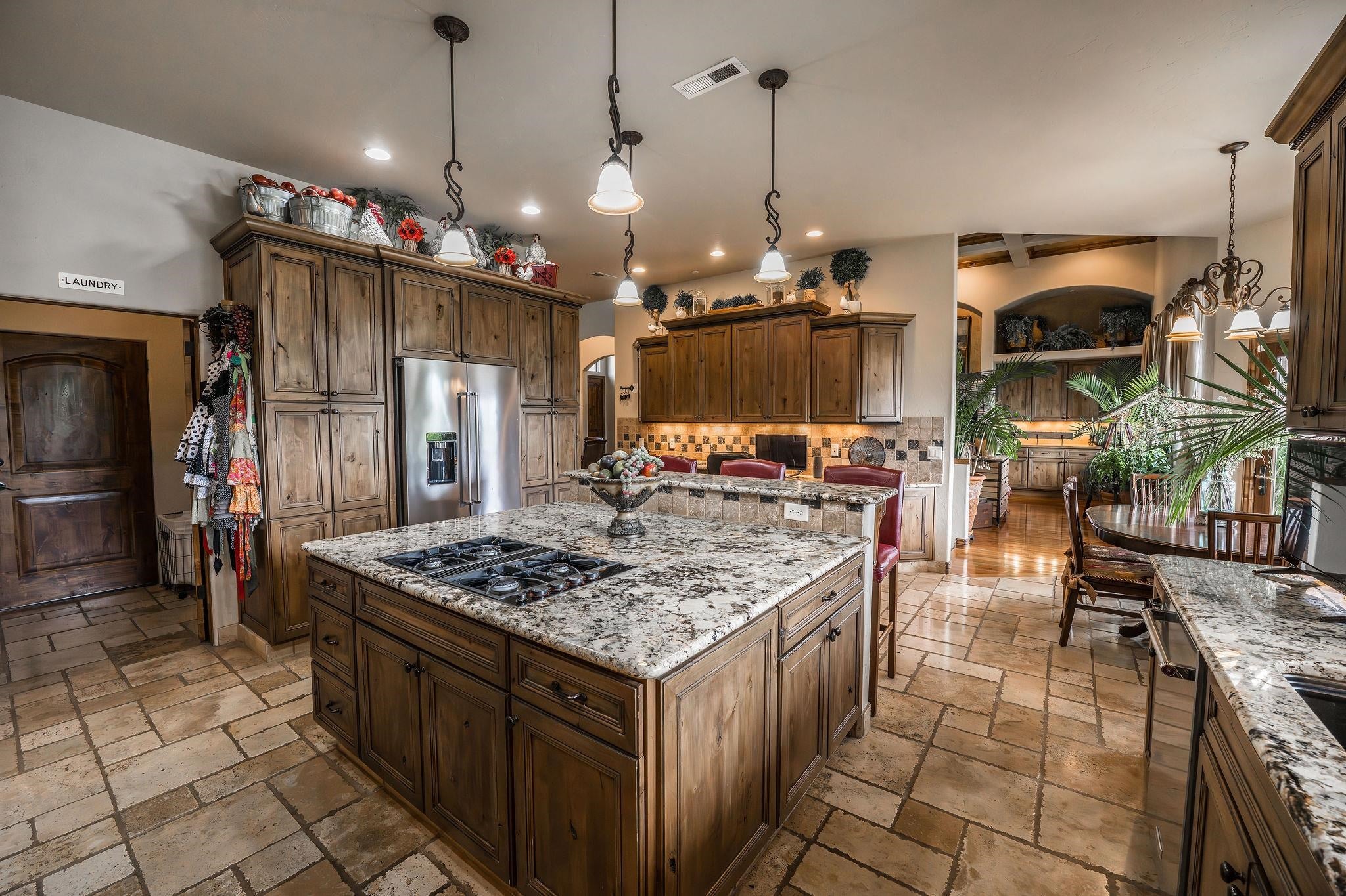 Grand Junction, Colorado, 81507, United States, 4 Bedrooms Bedrooms, ,5 BathroomsBathrooms,Residential,Active,1929450