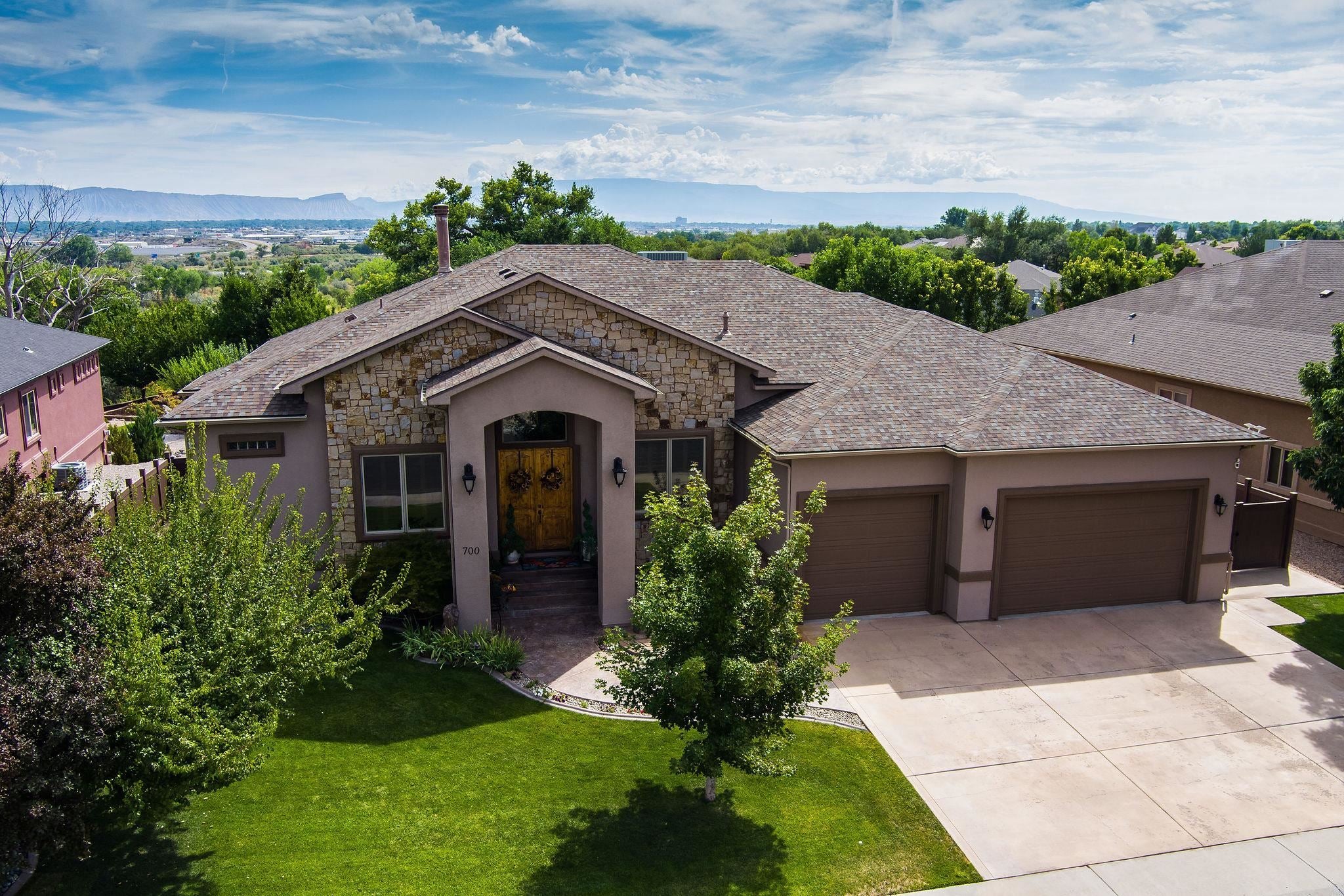 Grand Junction, Colorado, 81507, United States, 4 Bedrooms Bedrooms, ,5 BathroomsBathrooms,Residential,Active,1929450