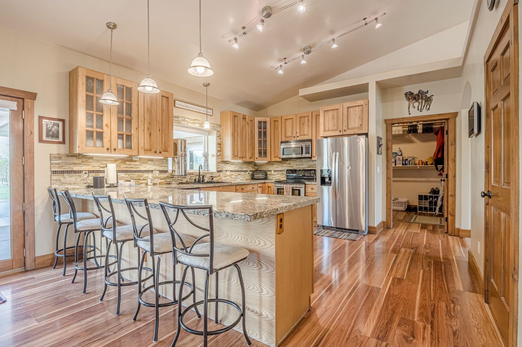 Palisade, Colorado, 81526, United States, 7 Bedrooms Bedrooms, ,5 BathroomsBathrooms,Residential,Active,1773219