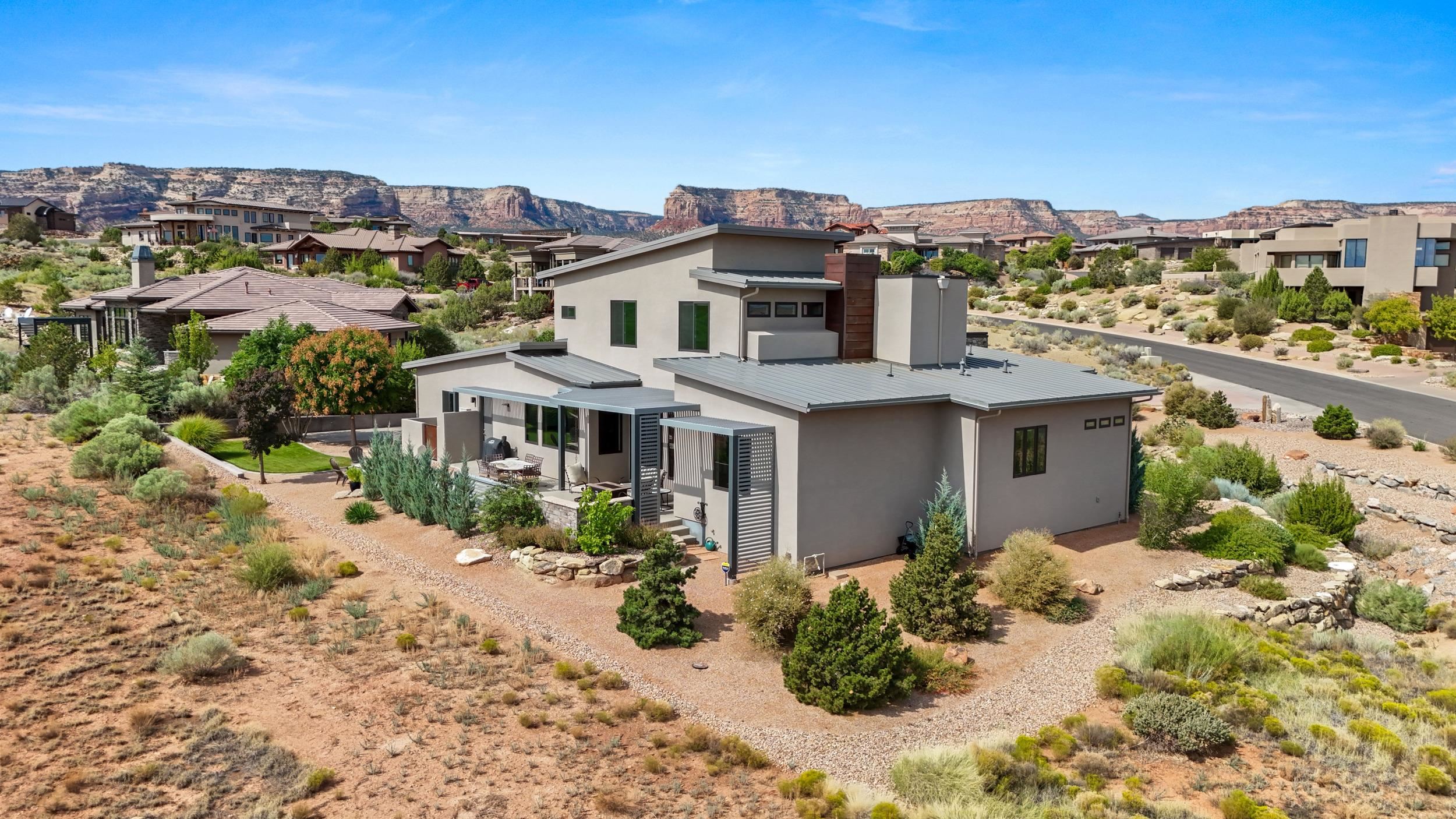 Grand Junction, Colorado, 81507, United States, 4 Bedrooms Bedrooms, ,4 BathroomsBathrooms,Residential,Active,1926885