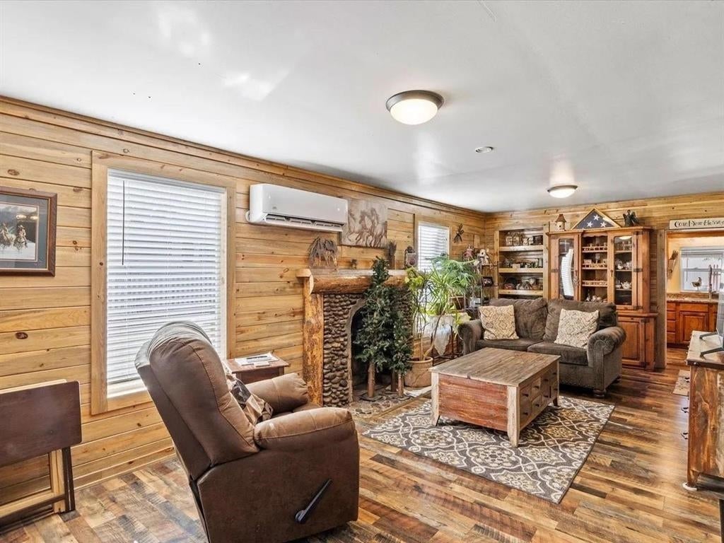 Palisade, Colorado, 81526, United States, 3 Bedrooms Bedrooms, ,1 BathroomBathrooms,Residential,Active,2008709