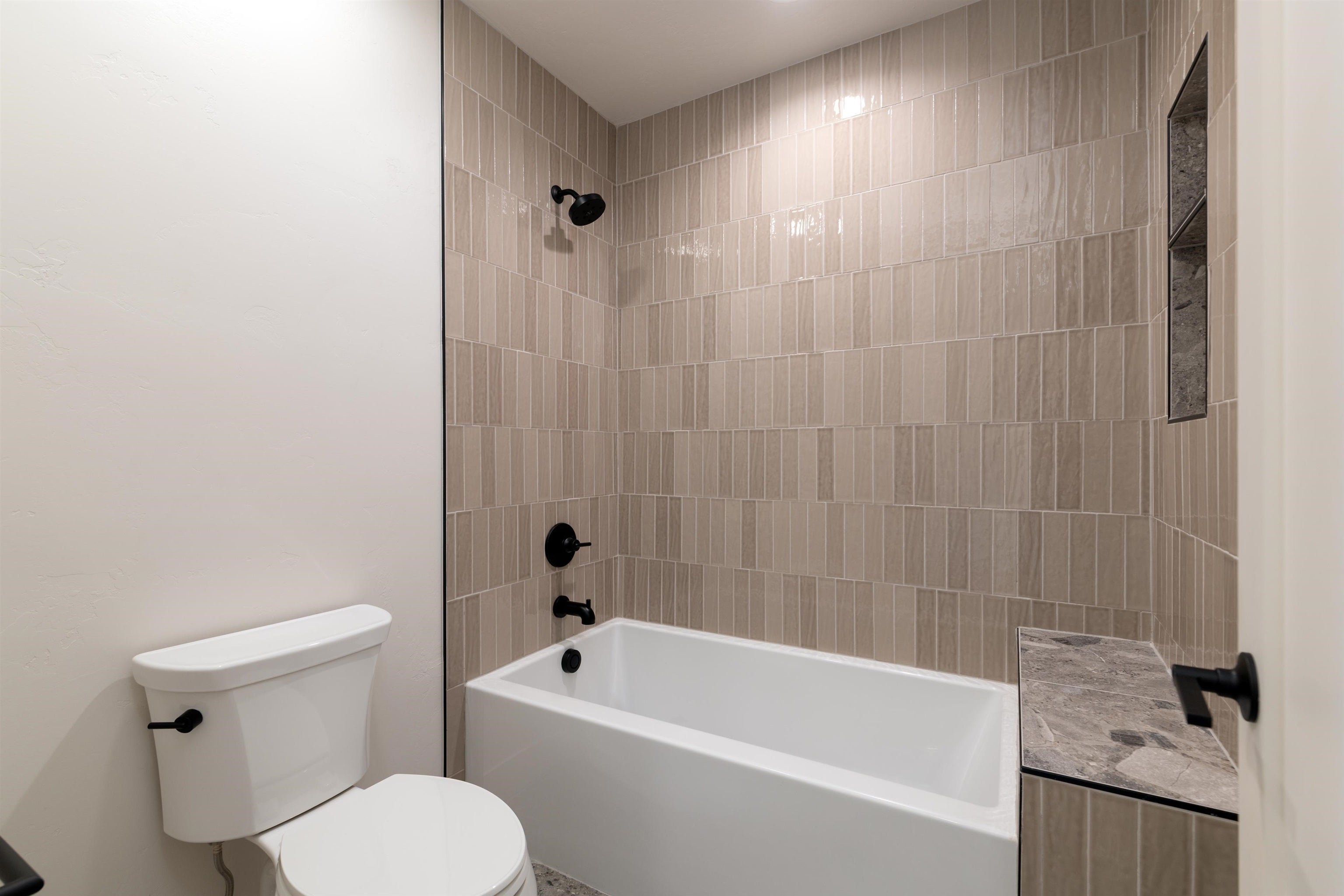 Grand Junction, Colorado, 81507, United States, 3 Bedrooms Bedrooms, ,3 BathroomsBathrooms,Residential,Active,1852715