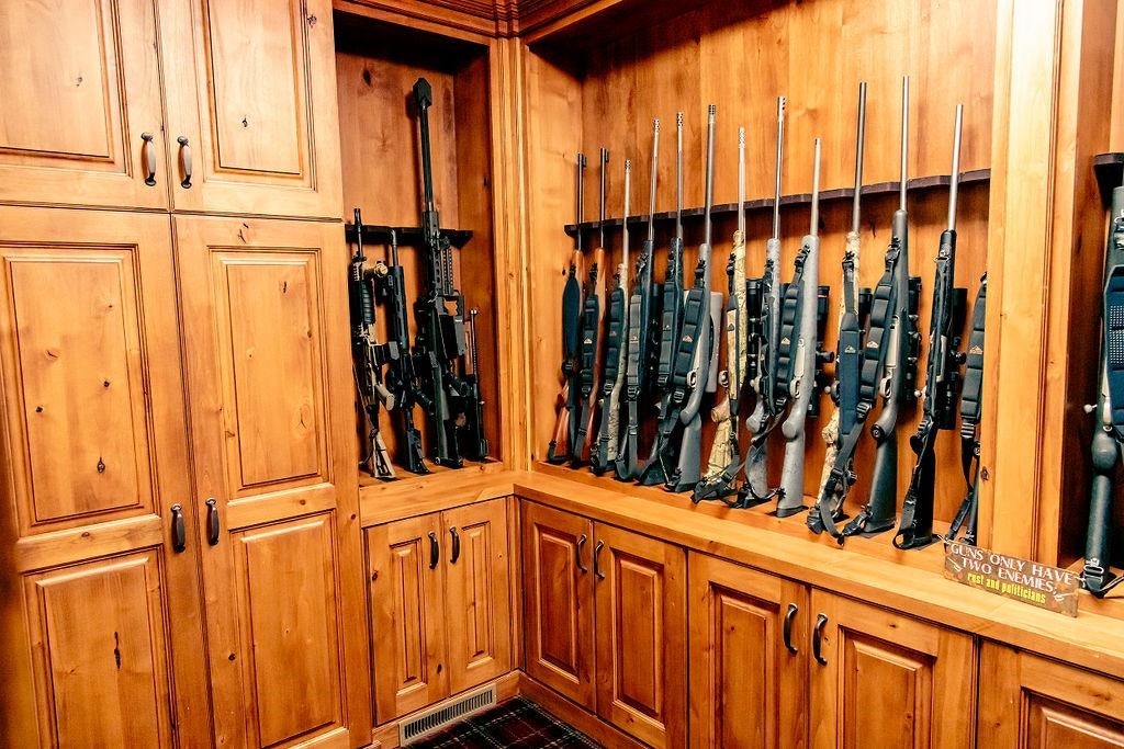 Rangely, Colorado, 81648, United States, 5 Bedrooms Bedrooms, ,5 BathroomsBathrooms,Residential,Active,1899225