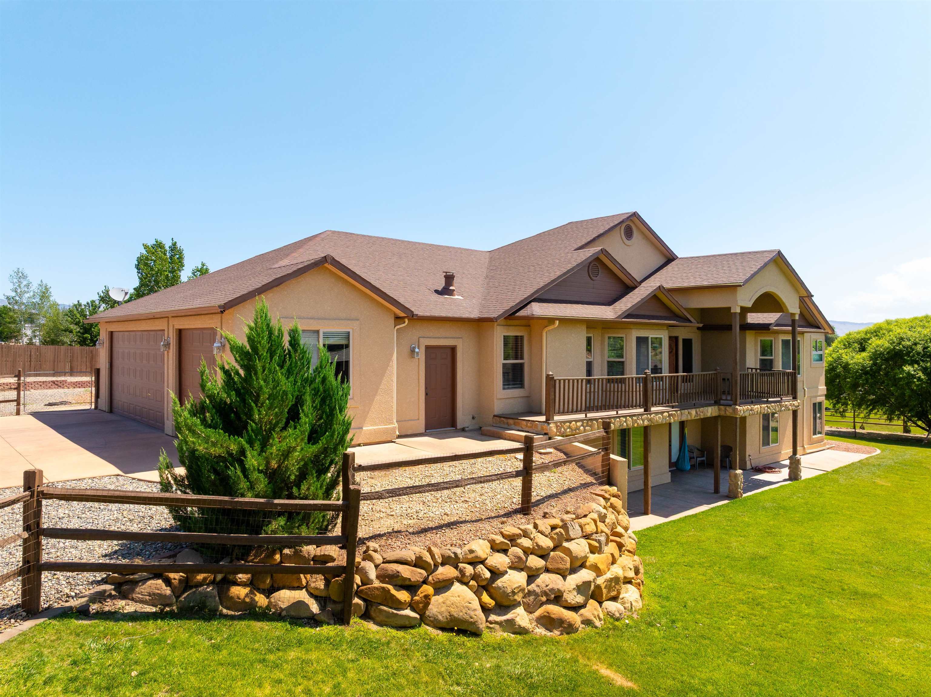 Grand Junction, Colorado, 81505, United States, 5 Bedrooms Bedrooms, ,4 BathroomsBathrooms,Residential,Active,1877765