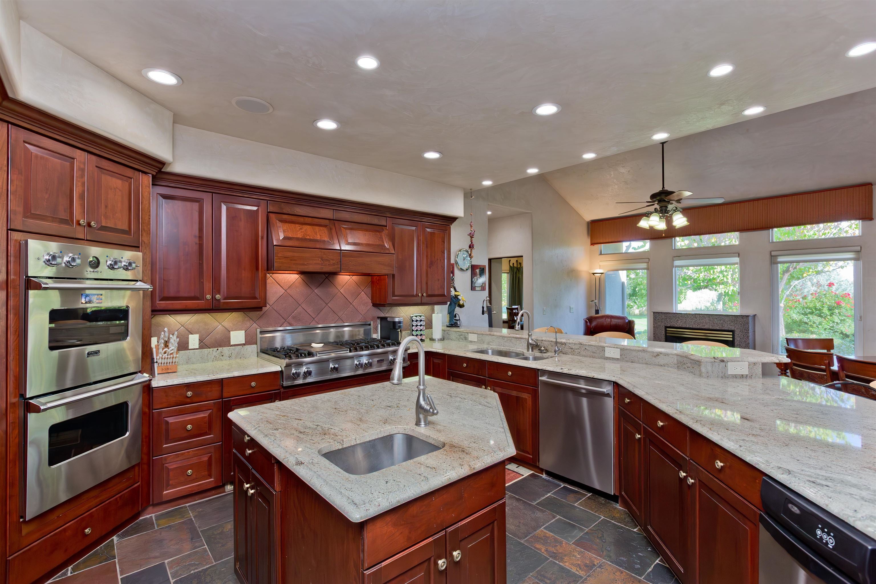 Grand Junction, Colorado, 81505, United States, 4 Bedrooms Bedrooms, ,5 BathroomsBathrooms,Residential,Active,1945340