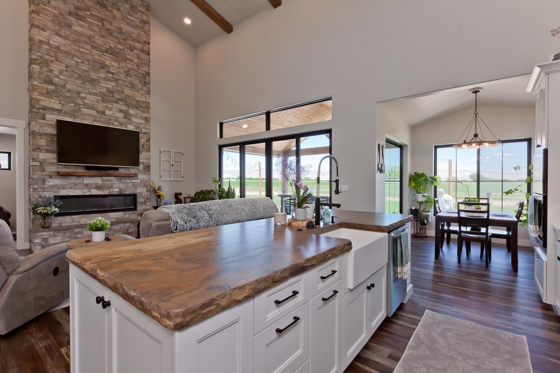 Grand Junction, Colorado, 81505, United States, ,3 BathroomsBathrooms,Residential,Active,1824524