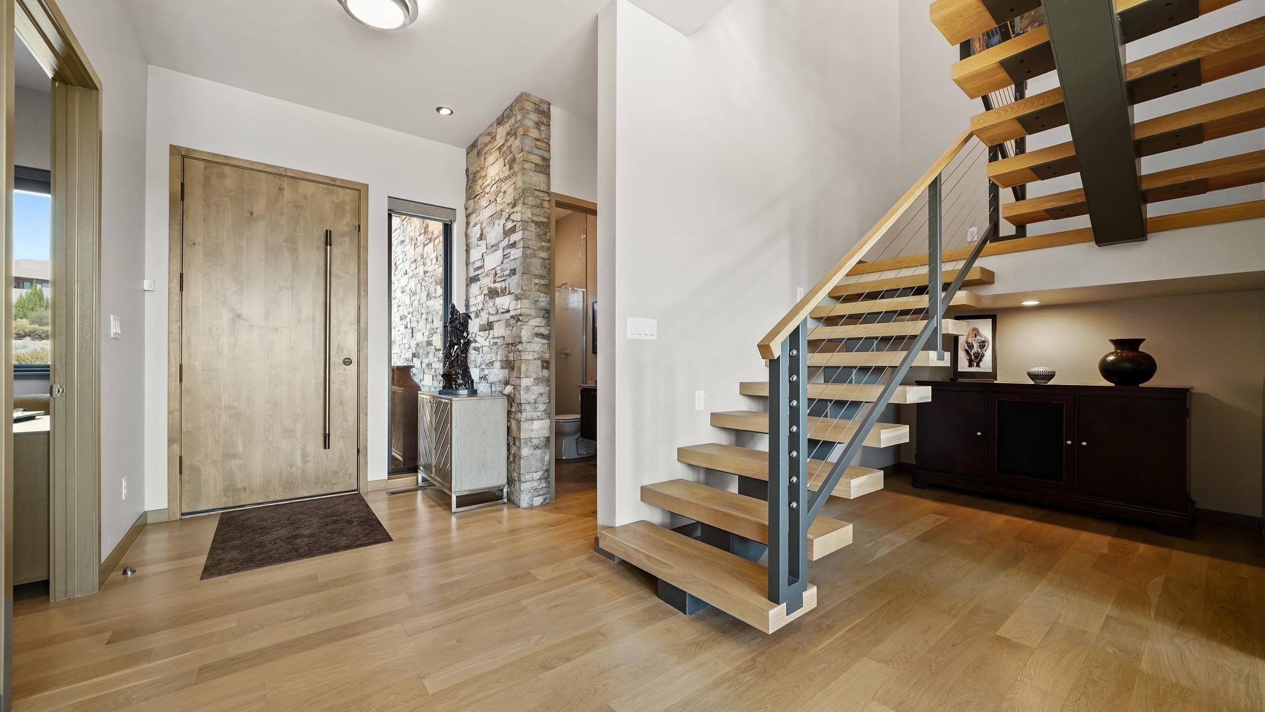 Grand Junction, Colorado, 81507, United States, 4 Bedrooms Bedrooms, ,4 BathroomsBathrooms,Residential,Active,1926885