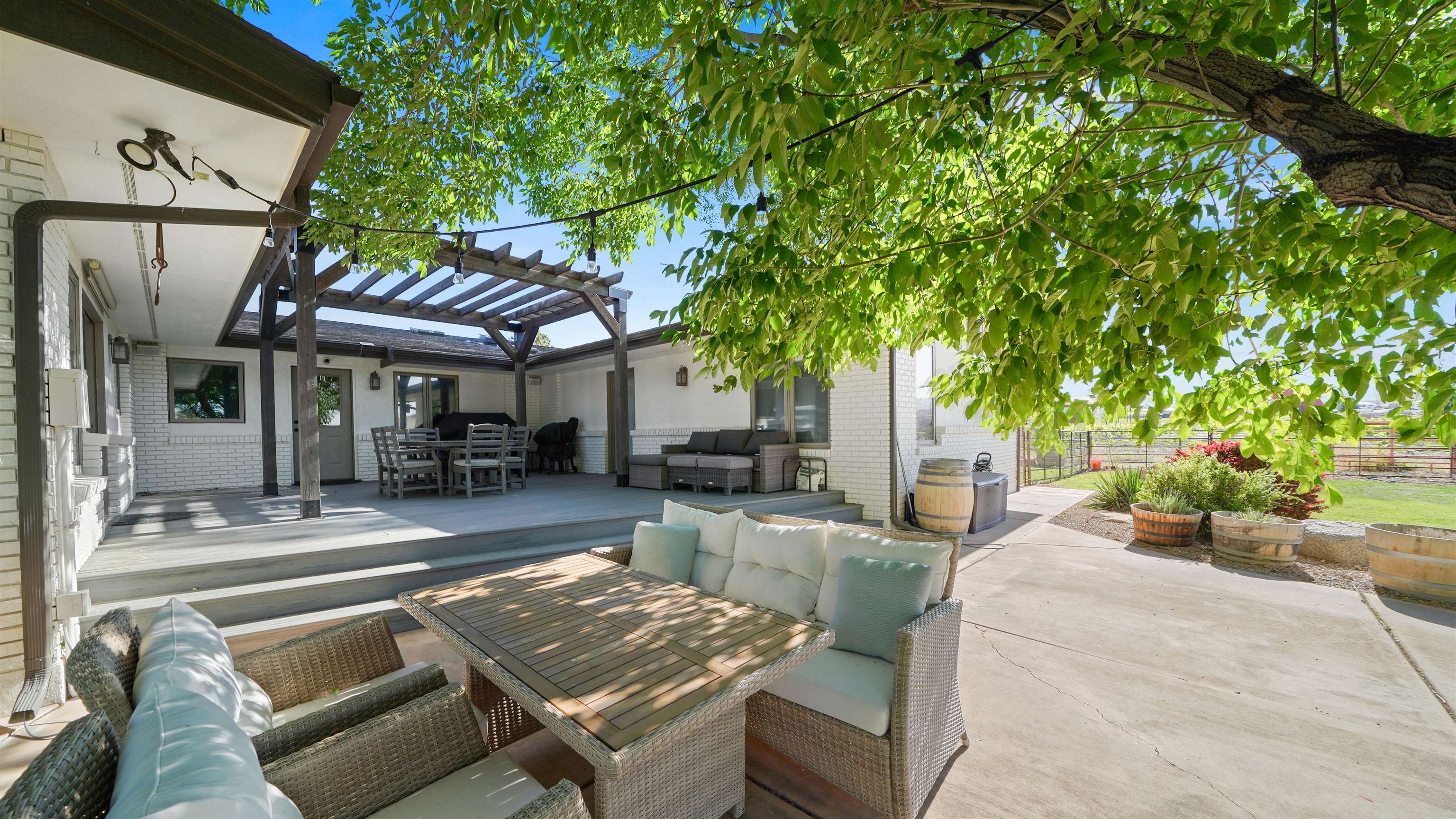 Palisade, Colorado, 81526, United States, 5 Bedrooms Bedrooms, ,5 BathroomsBathrooms,Residential,Active,2008295