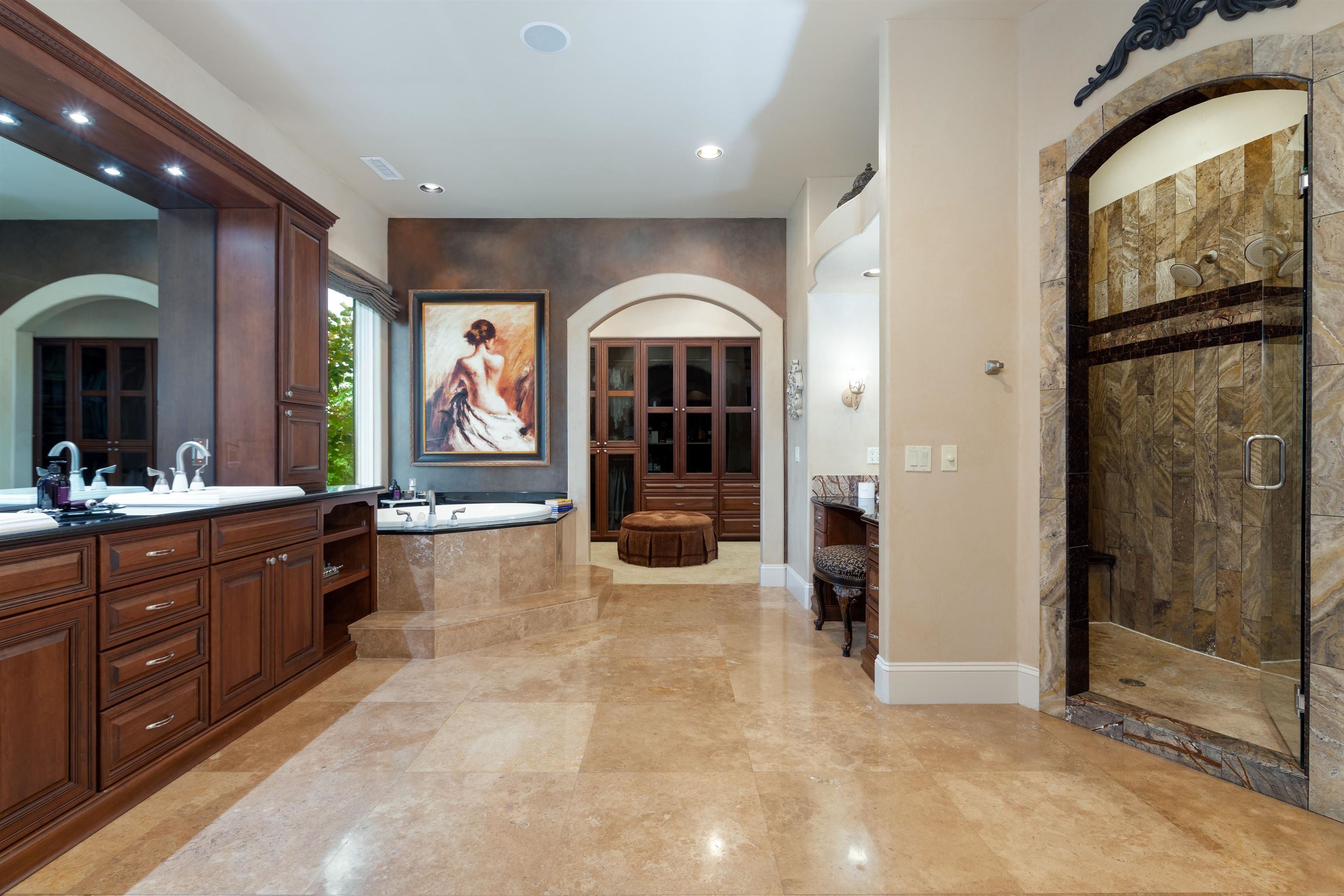 Grand Junction, Colorado, 81506, United States, 5 Bedrooms Bedrooms, ,7 BathroomsBathrooms,Residential,Active,1909661