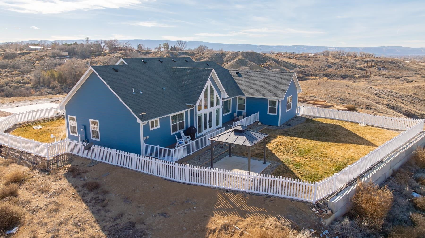 Palisade, Colorado, 81526, United States, 3 Bedrooms Bedrooms, ,3 BathroomsBathrooms,Residential,Active,2015436