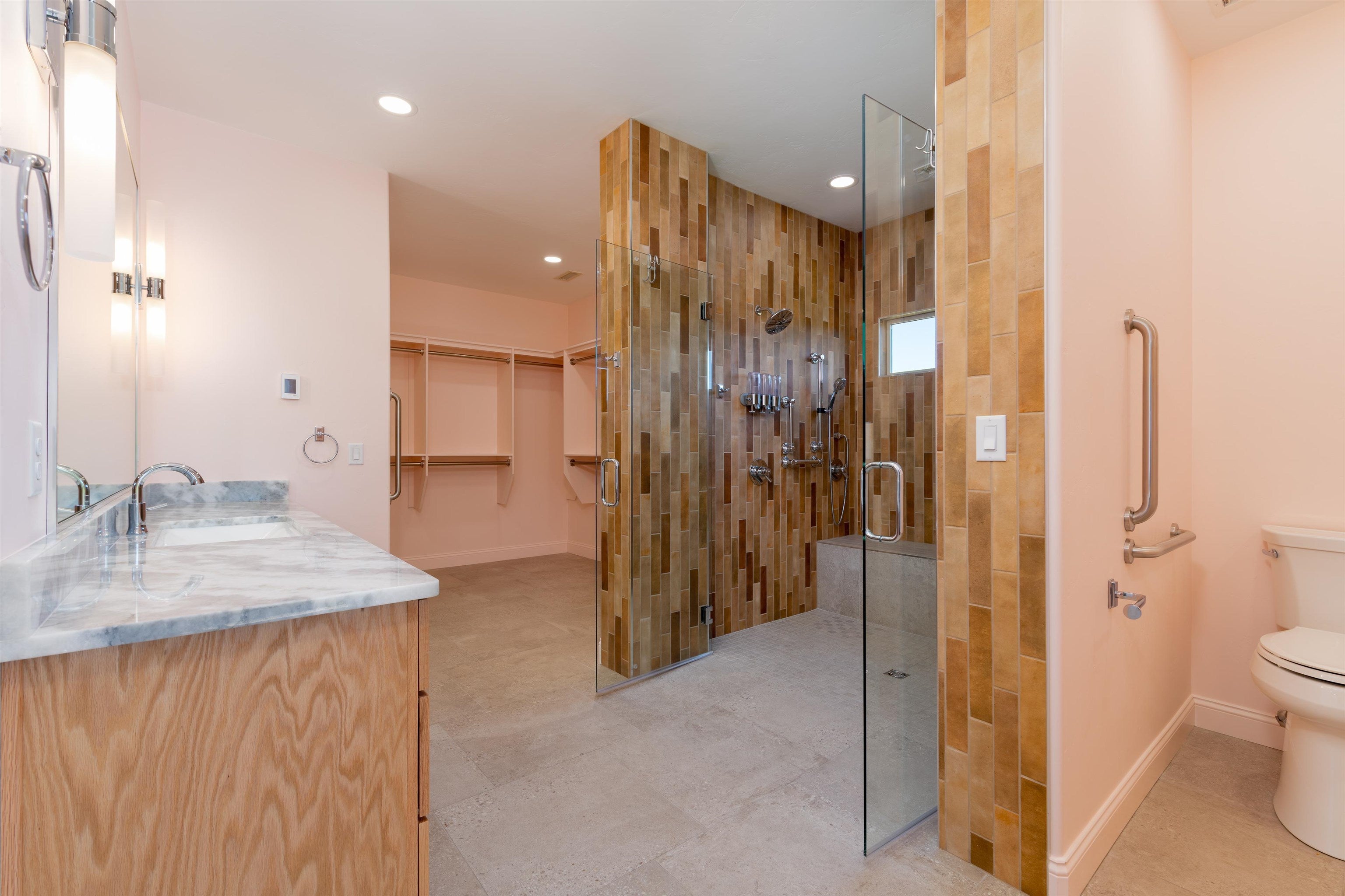 Grand Junction, Colorado, 81507, United States, 3 Bedrooms Bedrooms, ,3 BathroomsBathrooms,Residential,Active,1922305