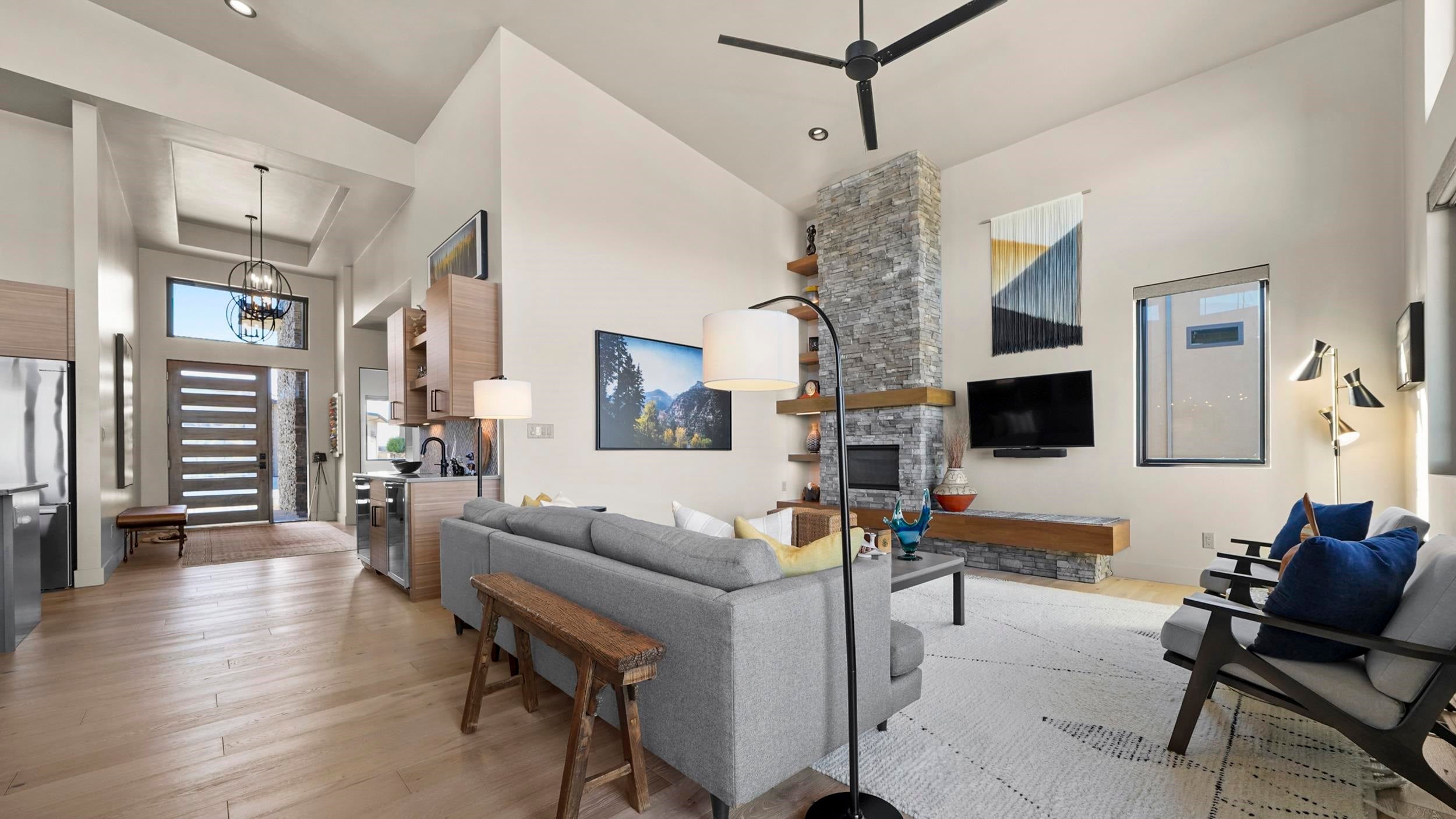 Grand Junction, Colorado, 81507, United States, 3 Bedrooms Bedrooms, ,2 BathroomsBathrooms,Residential,Active,2009825